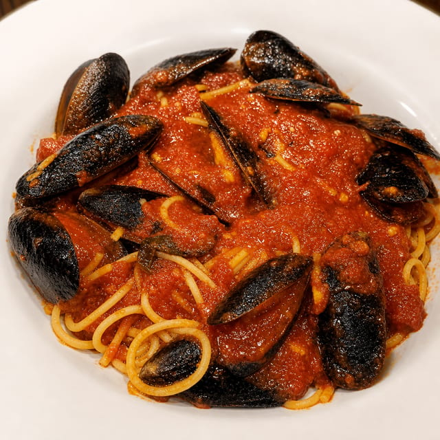 Mussels with White Wine Sauce.